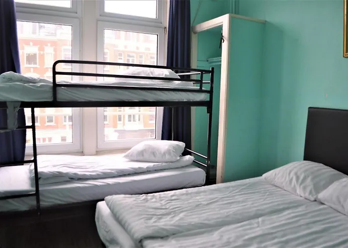 Bell House Hostel